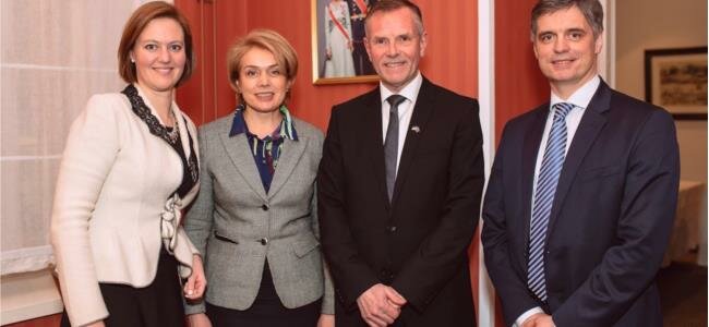 Заступник міністра закордонних справ Норвегії Маріт Бергер Росланд, Міністр освіти і науки Лілія Гриневич, Посол Норвегії в Україні Оле Т. Хорпестад, Заступник Міністра закордонних справ України Вадим Пристайко/ State Secretary of Norway Marit Berger Røsland, Minister of Education and research of Ukraine Lilia Hrynevich, Ambassador of Norway to Ukraine Ole T.Horpestad, Deputy Foreign Minister of Ukraine Vadym Prystaiko Photo:Anatoliy Nazarenko